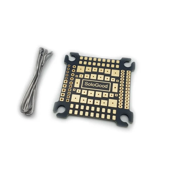 SoloGood Practice Board per saldatura FPV con filo di stagno vicino, ideale per esercitarsi e migliorare la tecnica su droni
